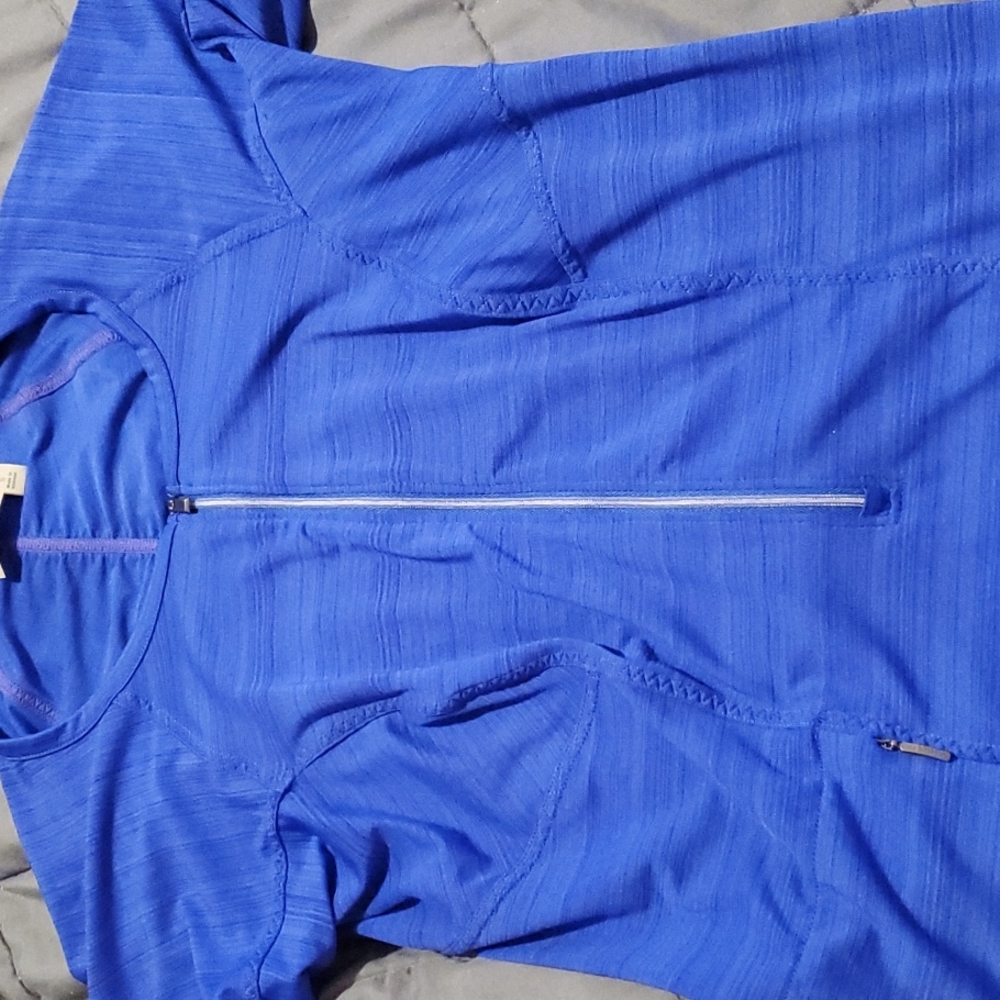 ATHLETA TOP